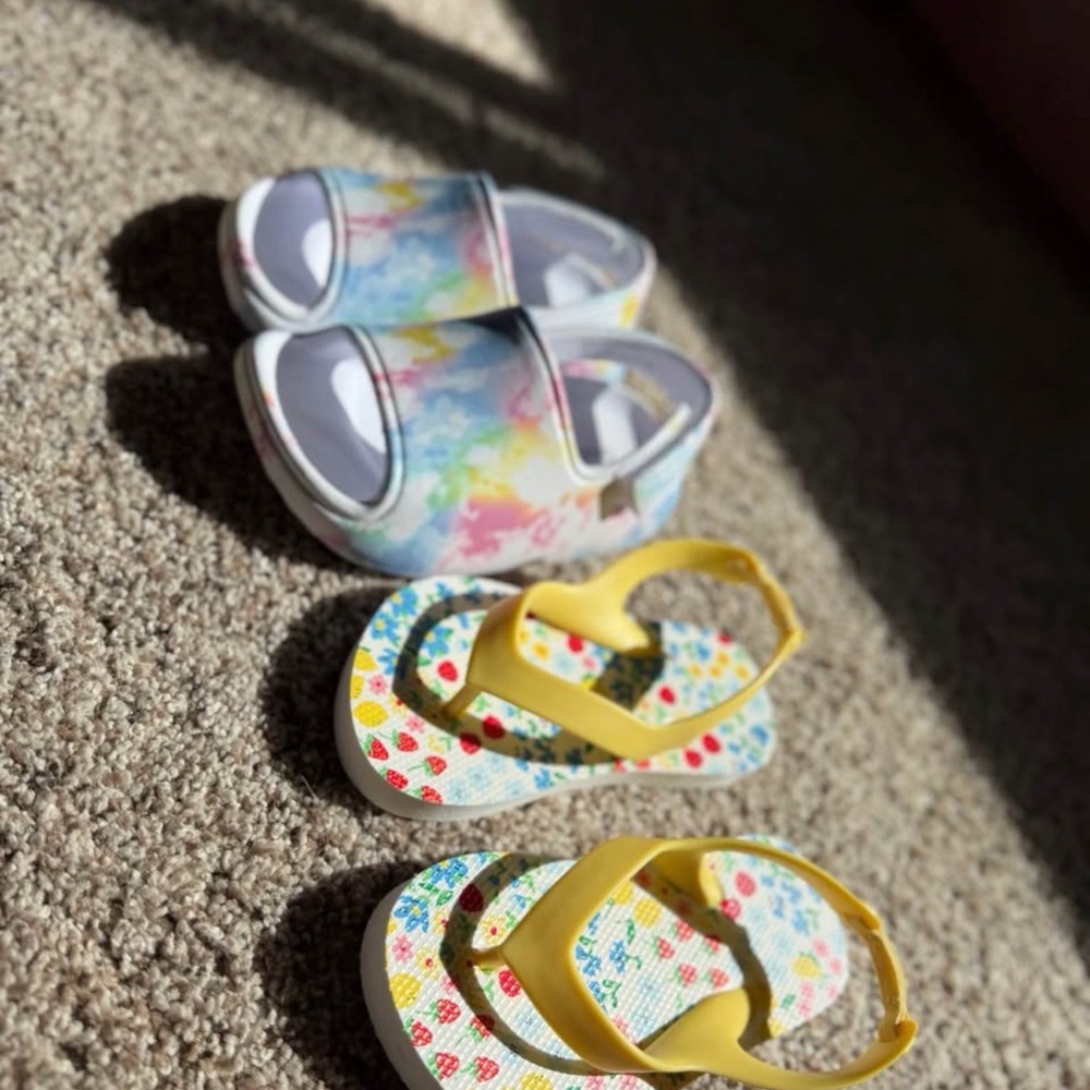 New Kids sandals
